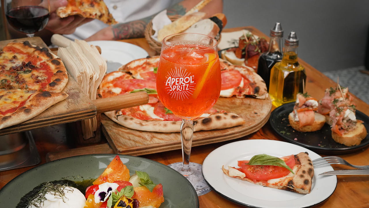 Top_reserve-hero-1 Reserve your table online with our Centenario 107 menu.